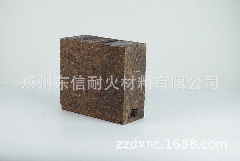 新密耐火砖 供应硅莫砖,水泥回转窑用耐火材料